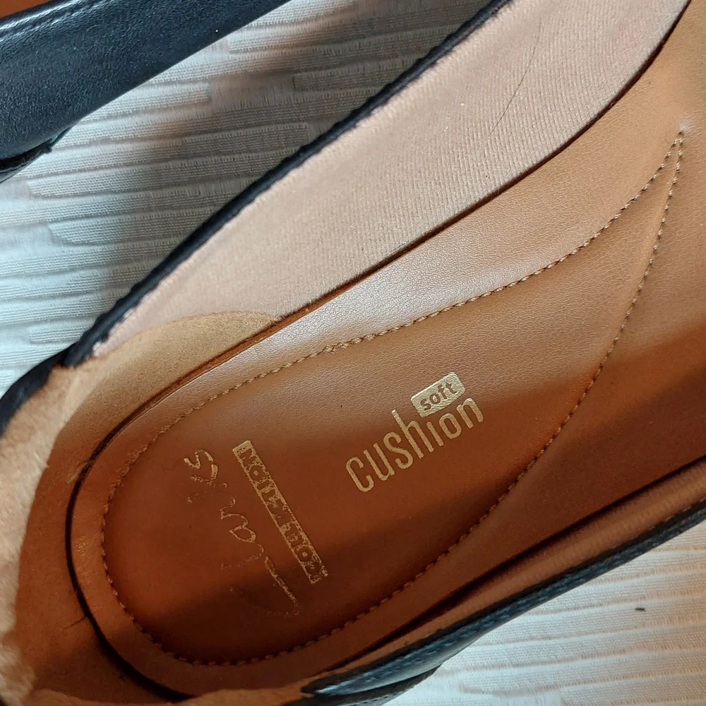 Clarks Black Leather Loafers for Women - Picture 6 of 7